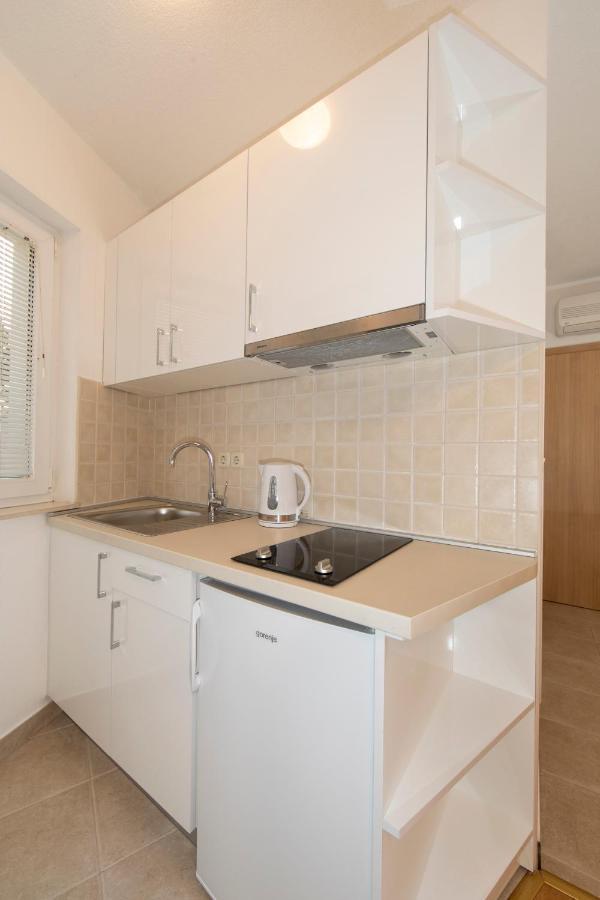 טוצפי Apartments Milana 2 מראה חיצוני תמונה