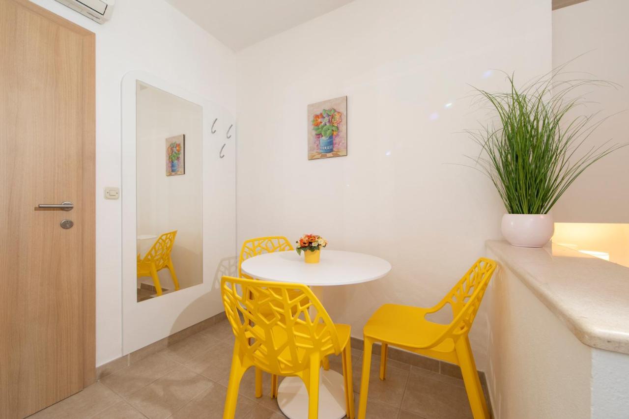 טוצפי Apartments Milana 2 מראה חיצוני תמונה