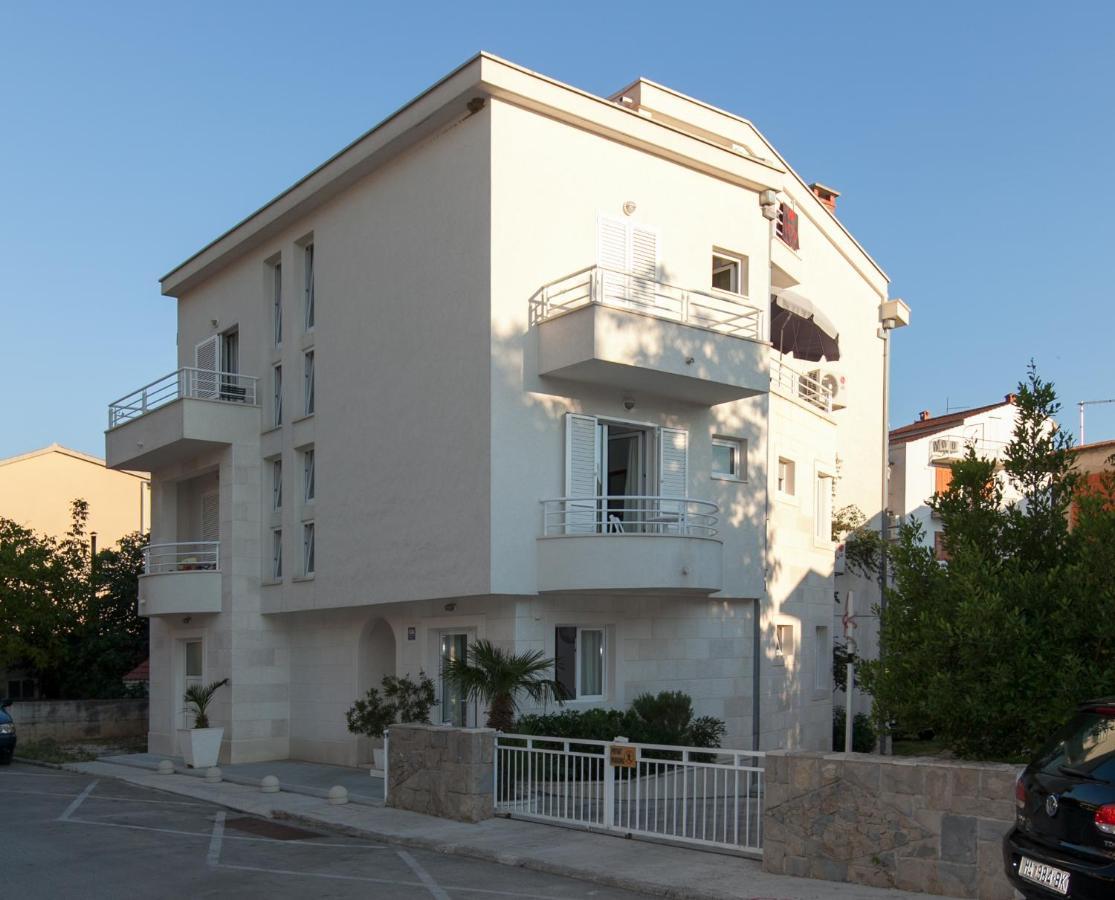 טוצפי Apartments Milana 2 מראה חיצוני תמונה