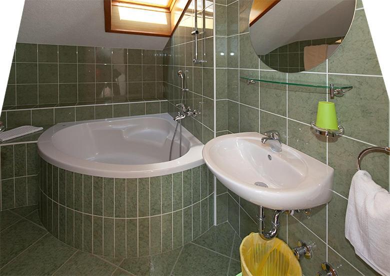 טוצפי Apartments Milana 2 מראה חיצוני תמונה